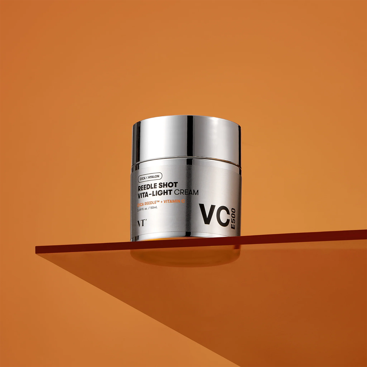 Crema viso VT Reedle Shot Vita-Light Cream